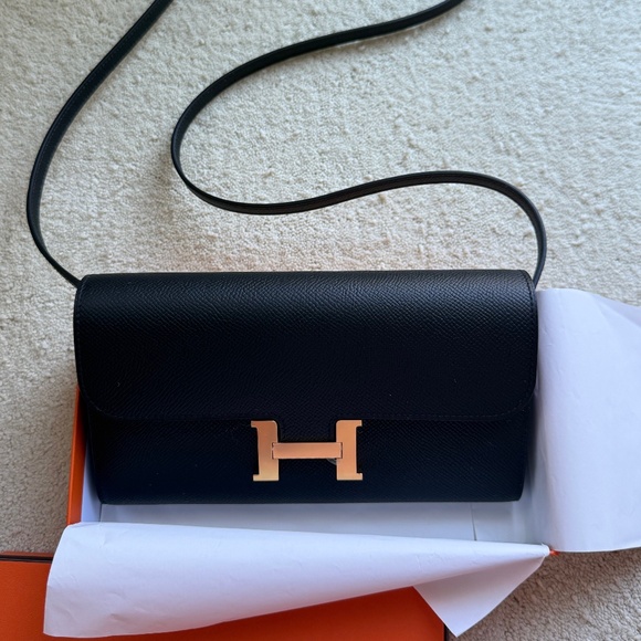 New Hermes 2025 Constance To Go Wallet on Chain - Picture 1 of 12